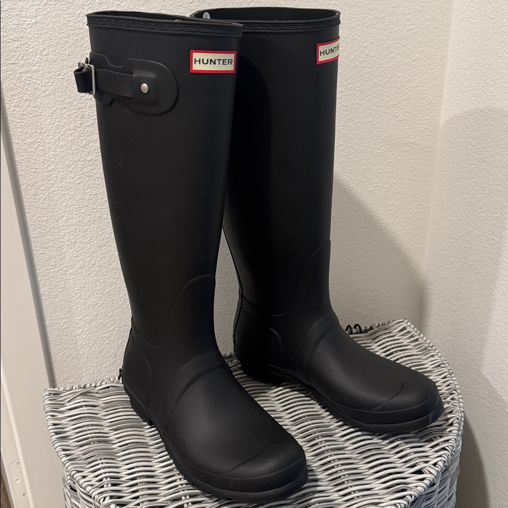 Hunter Classic Black Waterproof Boots